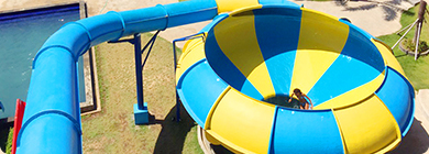 High浪沙灘俱樂部 (Surf & Turf)